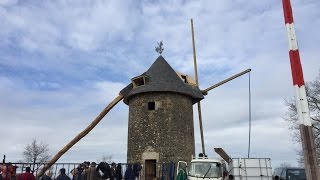 Le moulin à vent de Gignac retrouve ses ailes [upl. by Resay]