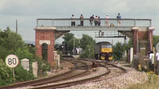 The Devonian 70013 Oliver Cromwell passes Dawlish Warren 25th July 2009  HD [upl. by Bautista]