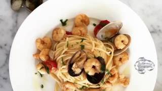 Spaghetti con Gamberi e Vongole [upl. by Mead]