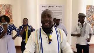 The late Ishmael quotLitshequot Mavhingi singing Thula Moya Wami with Umkhathi Theatre Works [upl. by Beore616]