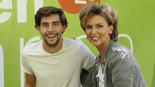 Alvaro Soler in Liane´s Promi Plausch  Exklusives Interview mit dem sympathischen Sänger [upl. by Boorer581]