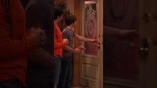 Drake and Josh Steered Straight Taylor’s date never showed up drakeandjosh nickelodeon comedy [upl. by Brigit]