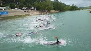 Vídeo de la salida del VI Half Triathlon PamplonaIruña [upl. by Nyral13]