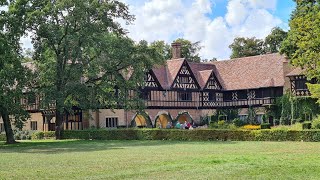 Potsdam Schloss Cecilienhof ist ein sehr schönes Gebäude­ensemble im englischen Landhausstil [upl. by Hekker]