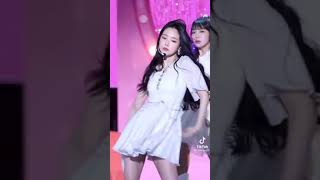 Naeun Apink Dance Kpop Naeun SonNaeun shorts [upl. by Ellertnom]