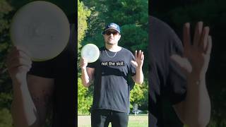 Is Simon Lizotte’s favorite throwing putter any good frisbeegolf discgolf frisbee [upl. by Juan]