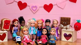 Valentines Day 2024  Elsa amp Anna toddlers  school decorating  gifts  games  Barbie [upl. by Rot]