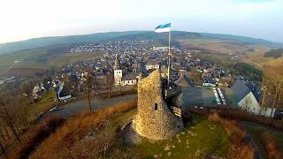 Eversberg mit Burgruine Meschede HSK Hochsauerlandkreis Yuneec Q500 Quadrocopter [upl. by Esmaria947]