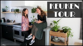 ZWARTE KEUKEN VOL PLANTEN  INTERIORJUNKIE [upl. by Yelyk]