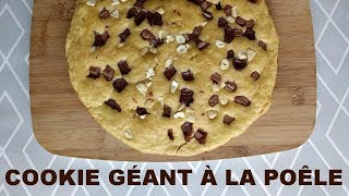 Le cookie géant à la poêle [upl. by Dowell]