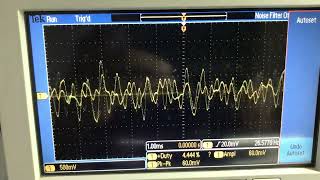 Piezo Sensor Output on Oscilloscope [upl. by Gerfen733]