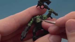 Warhammer 40000 How to paint Ork skin [upl. by Nylirek646]