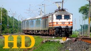 FASTEST TRAIN OF INDIA WAP5 BHOPAL SHATABDI EXPRESS 12002 FLYING TOWARDS BHOPAL [upl. by Staw984]