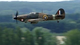 Hawker Hurricane Mk XIIa  PĹ‚ocki Piknik Lotniczy 2010  air show PĹ‚ock [upl. by Vitkun336]