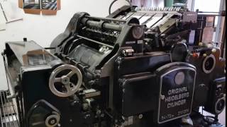 Presse Cylindre Heidelberg [upl. by Aneehsirk]