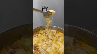 Scrambled eggs with cheese tomatoes and peppers 🥚🍅🧀 food youtube youtubeshorts cheese egg [upl. by Dnalyk]