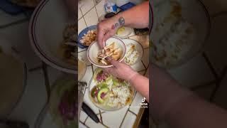 Salbutes Y Garnachas… fyp parati chicanostyle lachingona chicano lagringacocinera foodie [upl. by Rubetta]