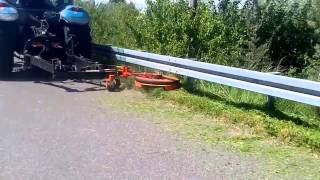 Solo Swing SZX 850 mowing under and around guardrails [upl. by Zack244]