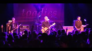 Toadies quotPossum Kingdomquot at The Showbox Seattle 9282022 [upl. by Alabaster]