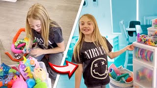 Organizing Everleigh’s HUGE Fidget Toy Collection 🥳 Mrs Bench [upl. by Naryk]