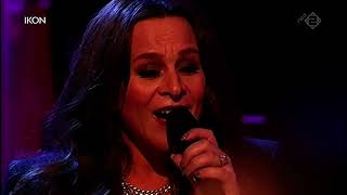 Trijntje Oosterhuis amp Metropole Orkest  Ogen die mij zoeken  Uit Liefde 271215 HD [upl. by Ahsetel]