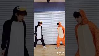 TOO  티오오웅기제이유 🐧 vs 🐯 TOOgether TOO animals viral kpop [upl. by Ahsiner]