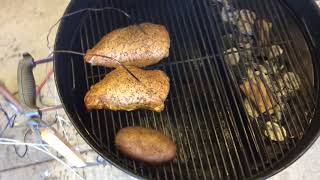 Reverse Sear Chicken Breast On The Modified Weber Kettle [upl. by Gesner]