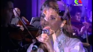 Majda rroumi en concert [upl. by Inalaek]