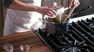 How to Make a Caramel Apple Pie Part 2 The Filling  WilliamsSonoma [upl. by Gentes]