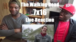 The Walking Dead  7x16 Season Finale  Live Reaction FR [upl. by Eirovi]