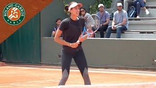 Garbine Muguruza in Practice  Inside RG I RolandGarros 2018 [upl. by Eihctir]