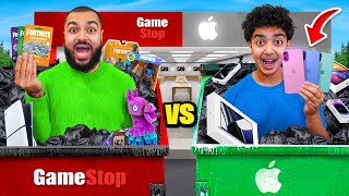 Apple Store Vs GameStop Dumpster Diving WE FOUND IPHONES amp VBUCKS JACKPOT [upl. by Atcele]