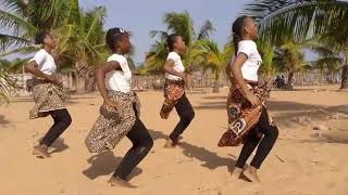 Les vibrations de danse a la plage Gbezejunioralliashouegnon [upl. by Bates]