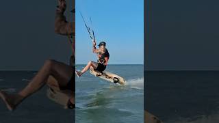 Poser Darkslide kitesurfing kitesurf kiteboarding Darkslide insta360x4 [upl. by Bertero]