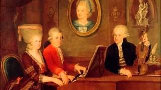 W A Mozart  KV 220 196b  Missa brevis in C major quotSpatzenmessequot [upl. by Nacul416]