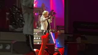 Axl Rose’s Powerful Finish – Crushing the Ending to a Classic [upl. by Shlomo]