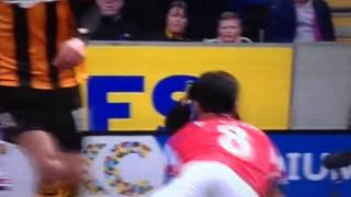 Arteta tooth comes out  Hull vs Arsenal [upl. by Lorsung]