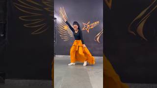 Kamsin Kali 🌹🌹kamsinkali rdance rrgirls shorts youtubeshorts tonnykakkar nehakakkar [upl. by Airahs]