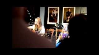 Lennon amp Maisy Stella quotHeadlockquot [upl. by Ariayek879]