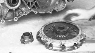 Mitsubishi Throw Out Bearing  How to release  Mitsubishi EVO 8  EVO 9 [upl. by Asseram681]