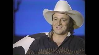 CMT SoundBite With Mark Chesnutt 1993 CMT [upl. by Yoral]