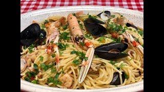 Spaghetti allo Scoglio Gustoso Primo di Mare [upl. by Eetnuahs719]