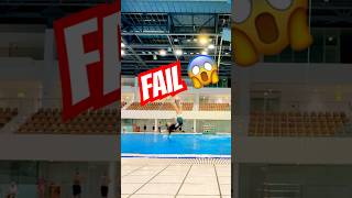 Harter Fail vom 3er 😱 urbanamadei backflip ​VitaColaClips [upl. by Rdnaskela]