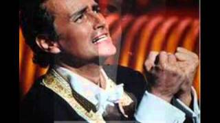 Josep Carreras sings quotQuesta o quellaquot from Rigoletto [upl. by Emmalynne50]