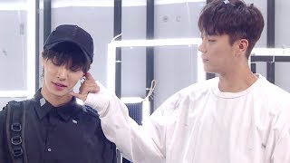 《Comeback Special》 Highlight 하이라이트  Calling You 인기가요 Inkigayo 20170611 [upl. by Nikral]