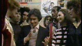 quotFridays TV Showquot 1981 Show E01 quotOpening Sketch amp Show E Introquot 01 of 07 [upl. by Celeste]