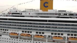 Costa Mediterranea passing Costa Concordia  Port of Barcelona [upl. by Titus]