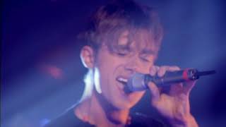 Blur  Country House Live on Top of the Pops 1995  Battle of Britpop winners introduced by Jarvis [upl. by Voorhis]