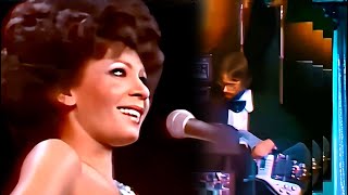 Shirley Bassey  SING Sing a Song 1976 Melbourne Live [upl. by Jenica]