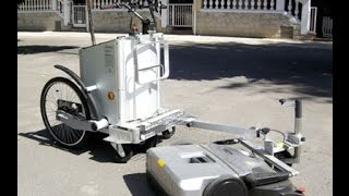 TRICICLO ELÉCTRICO SMARTWORKER SWS CON BARREDORA [upl. by Snow]